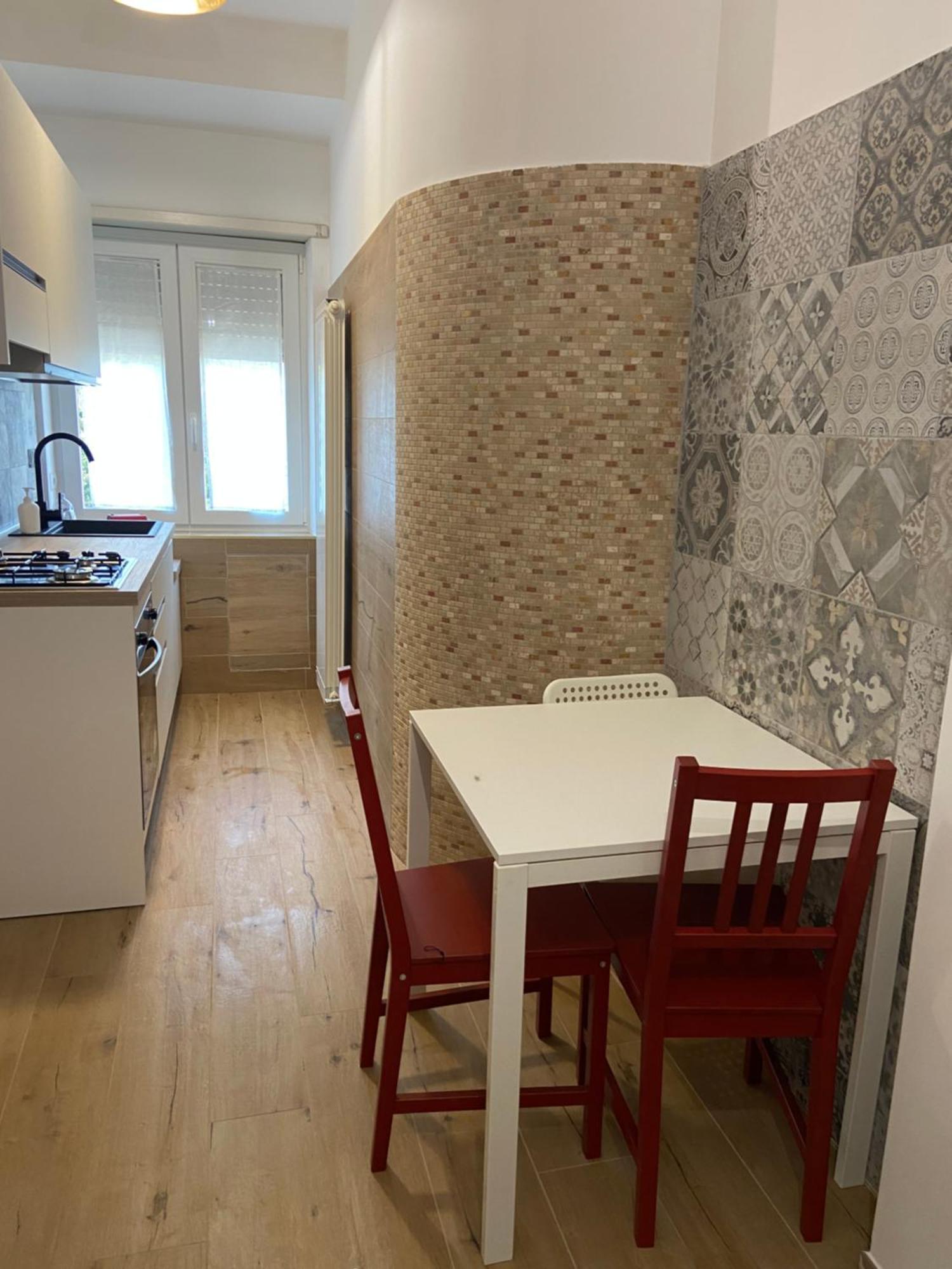 Antonino Pio Home 2 Rome Bagian luar foto